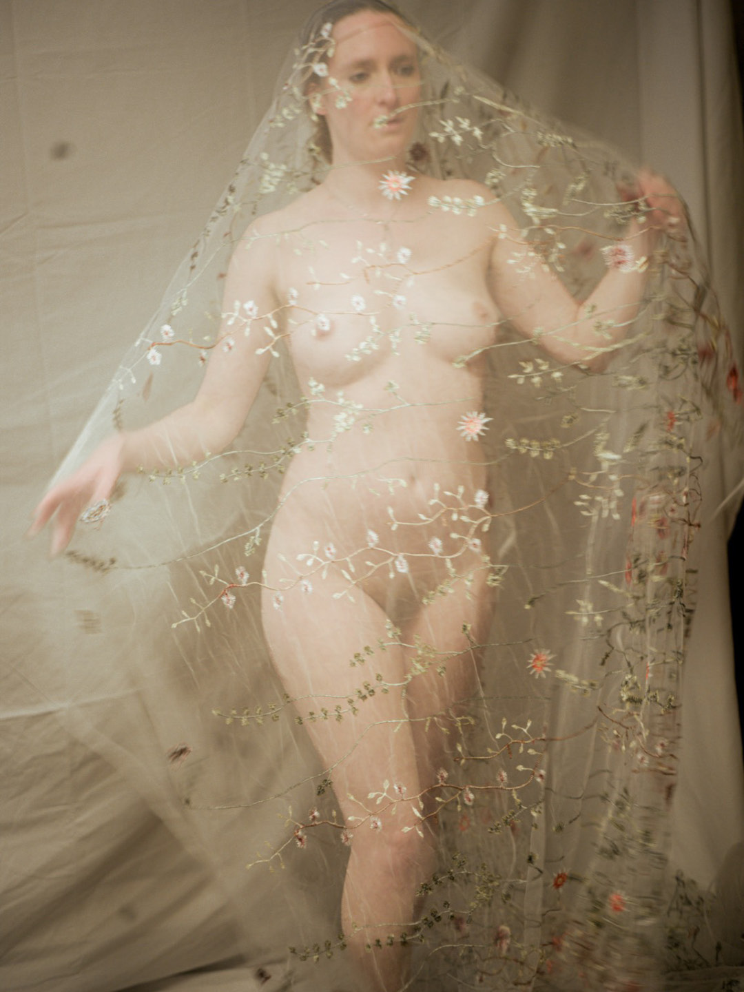 Buku Sarkar - Women and Bodies9