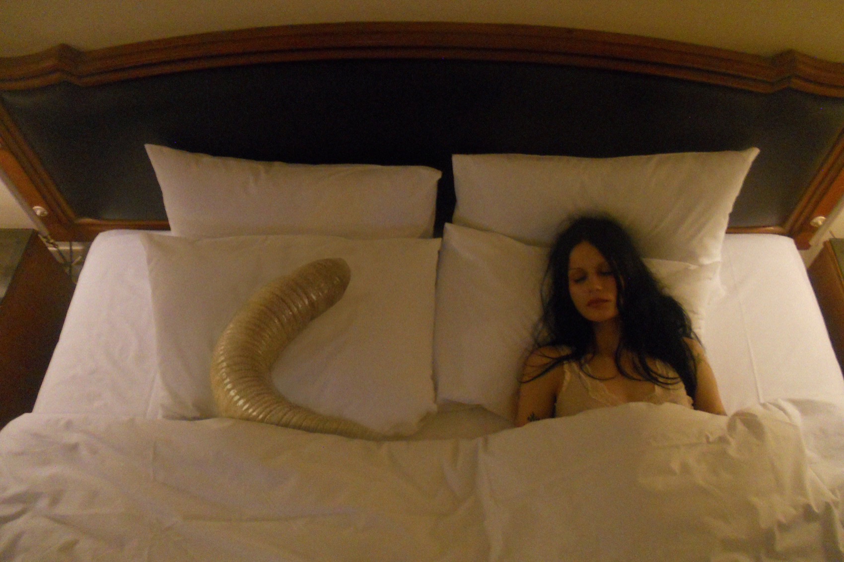 my-dear-parasite_nasty-magazine_ed9b1ab3
