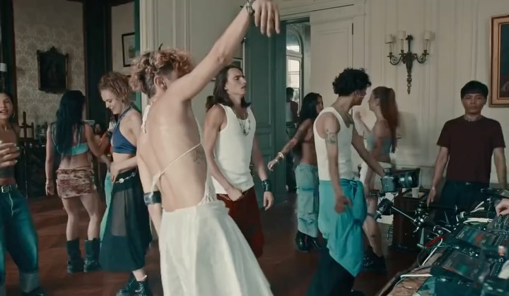 Dance Alchemy / Paris Secret Sessions @djangel2222 Video by @temam.max and @axel.lauhon Soundsystem @orange_decibel Dire